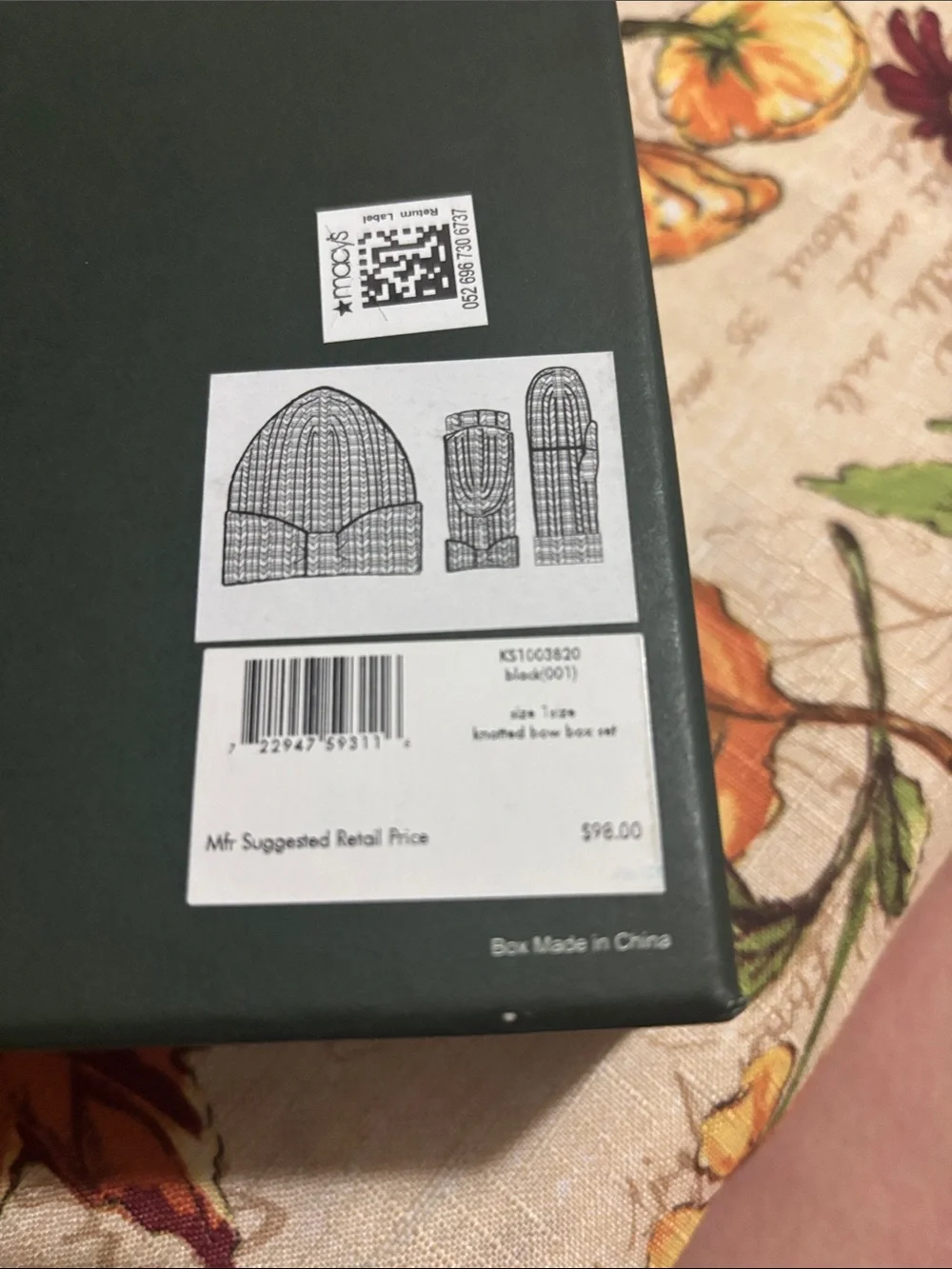 kate spade Pale Pink Gift Box with Black Logo Hat and Gloves